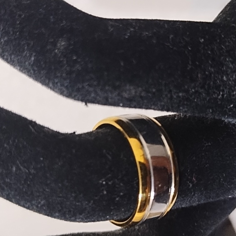 Stainless Steel Ring - Picture 2 of 7